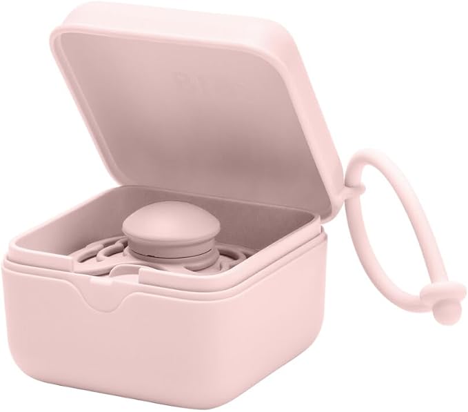 Bibs Pacifier Box Porta Succhietto con cinturino e custodia sterilizzante. Materiale alimentare 100% privo di BPA. Prodotto in Danimarca.