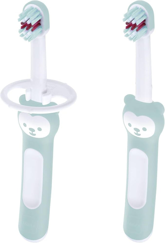 MAM Baby's Brush (Set da 2), Spazzolino denti bambini 6+ mesi con impugnatura antiscivolo, Spazzolino setole morbide per i primi dentini, Neonato accessori utili con anello di sicurezza gola