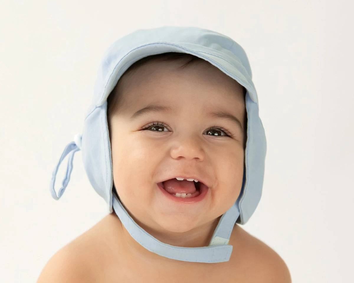 Kiokids - Berretto da bambino blu con protezione solare upf 50+