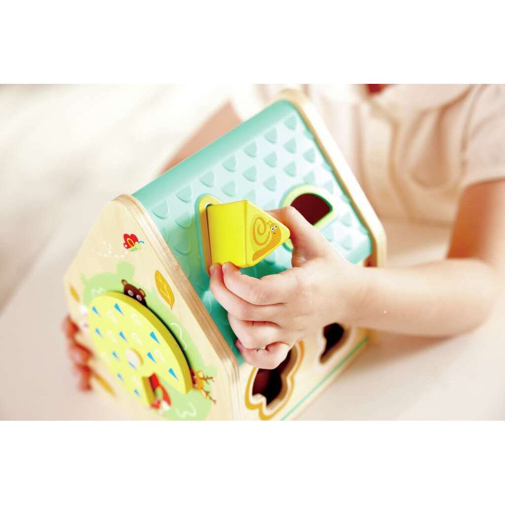 HAPE Casetta delle Forme con Animali in Legno - E0515