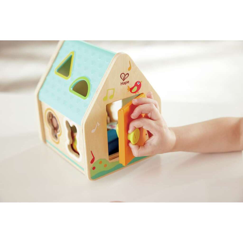 HAPE Casetta delle Forme con Animali in Legno - E0515