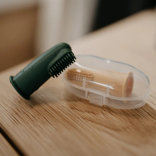 Petite&Mars Set 2 spazzolini per il cavo orale in silicone